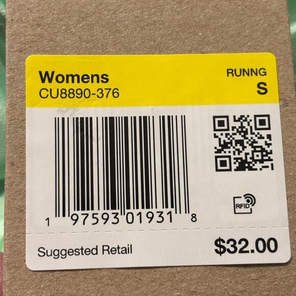 Nike NWT Women's Nike Tempo Running Shorts Color Vapor Green Size Small - Picture 7 of 7